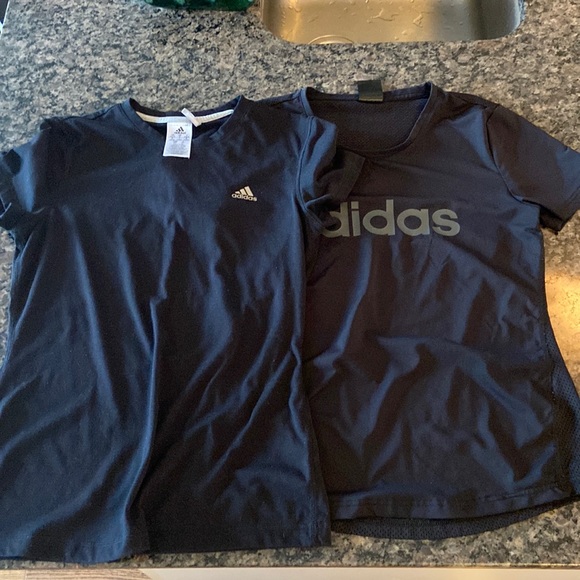 2 Adidas tees sz small - Picture 1 of 6